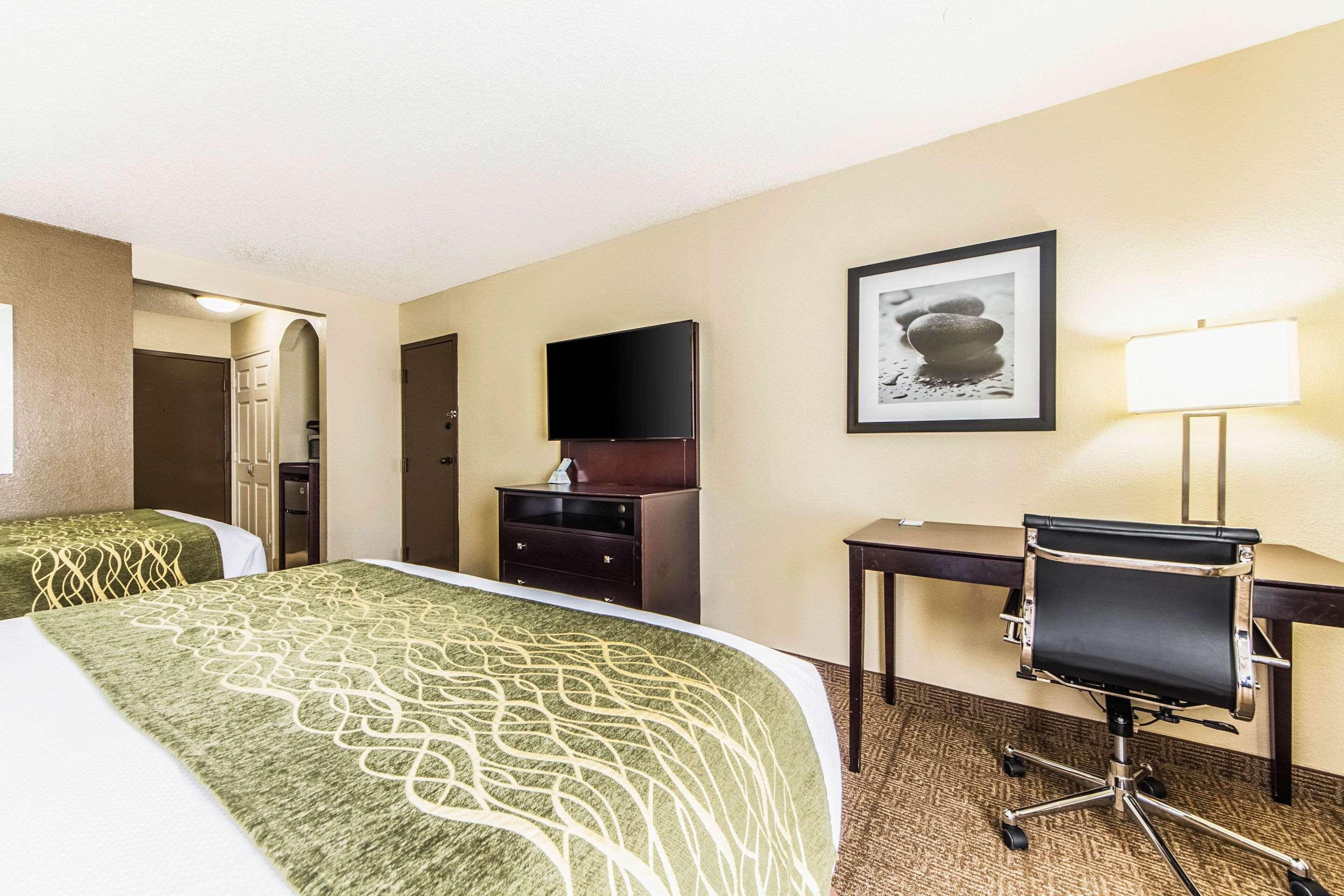 Comfort Inn Dallas Park Central Exterior foto